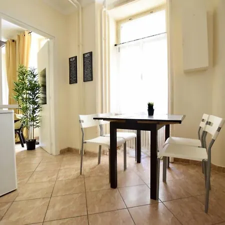 Ecostay By The Basilica Apartamento