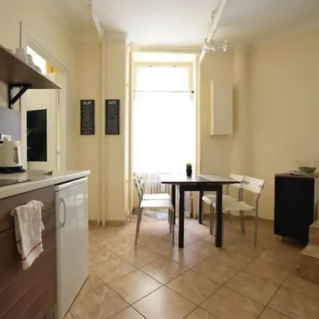 Ecostay By The Basilica * بودابست